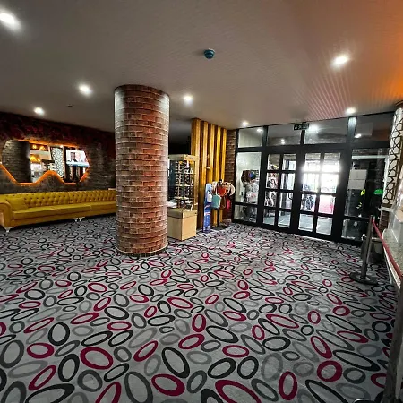 Hotel Hill 3*