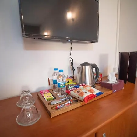 Hill Hotel 3*
